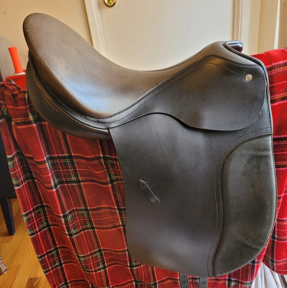Other - ⚡️⚡️SALE Dressage horse saddle